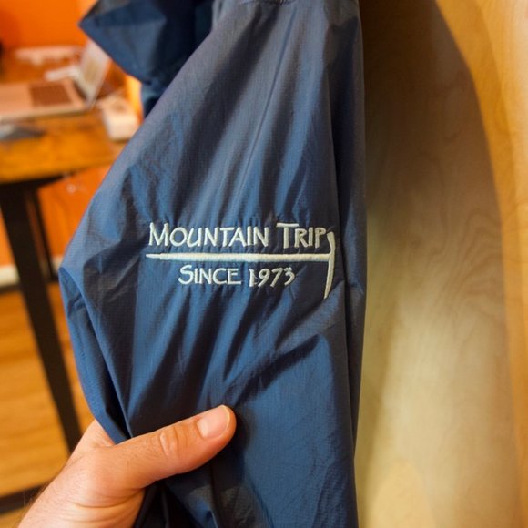 Patagonia mens shell jacket size medium - Picture 3 of 3